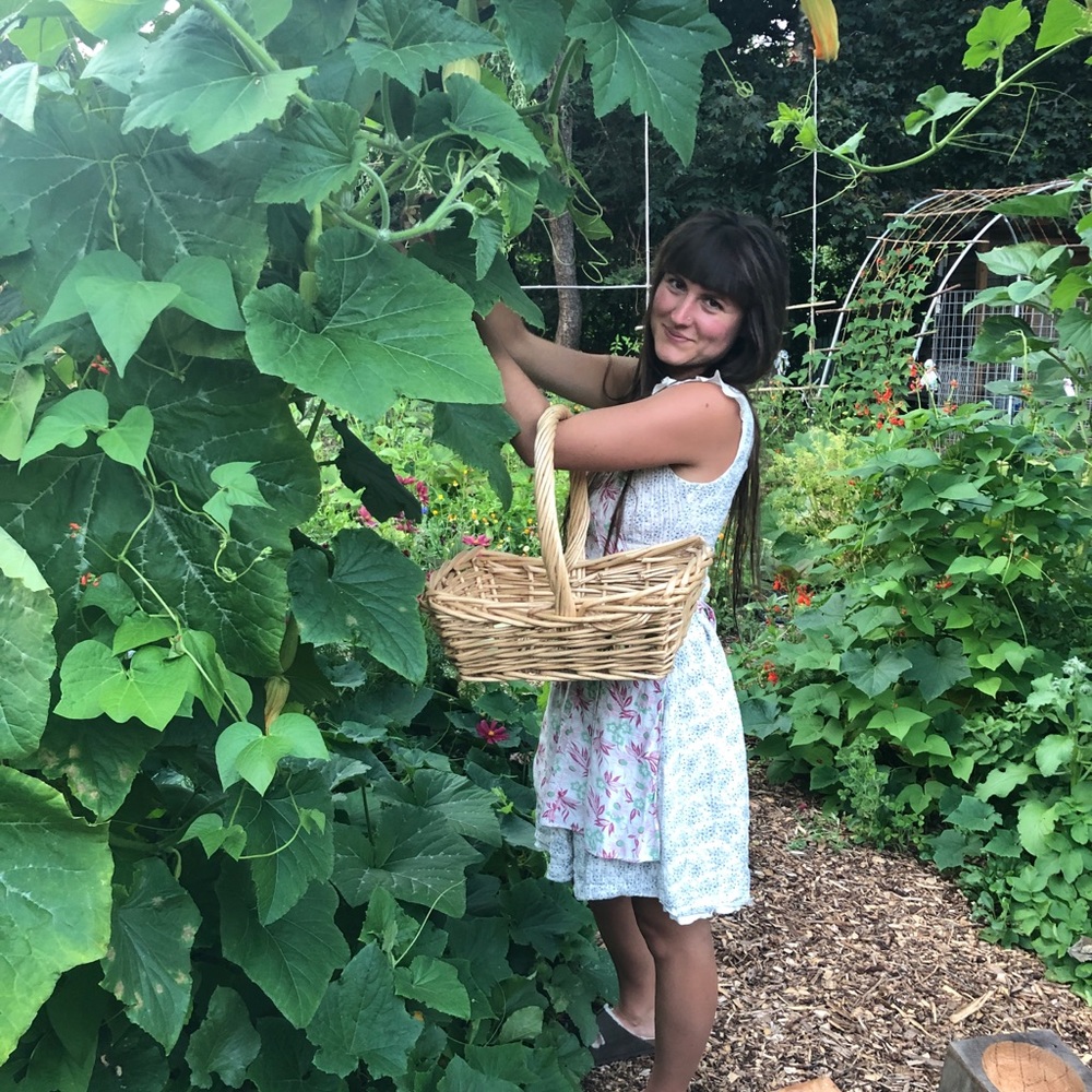 Meet your Posher, Lilah